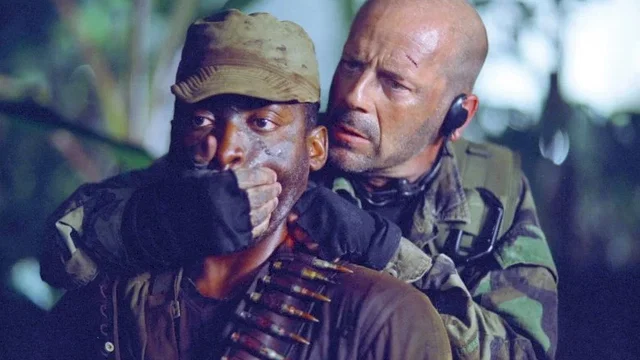 Photo 12 du film : Les larmes du soleil