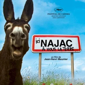Photo du film : Ici najac, à vous la terre