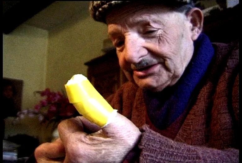 Photo du film : Ici najac, à vous la terre