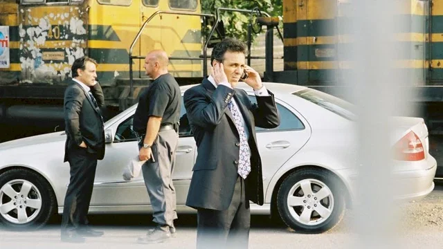 Photo 8 du film : La raison du plus faible