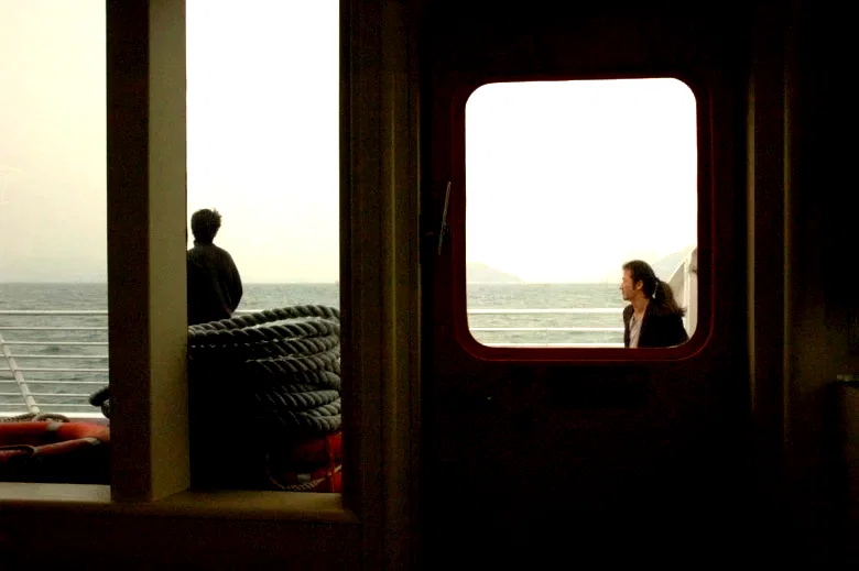 Photo 7 du film : Vagues invisibles