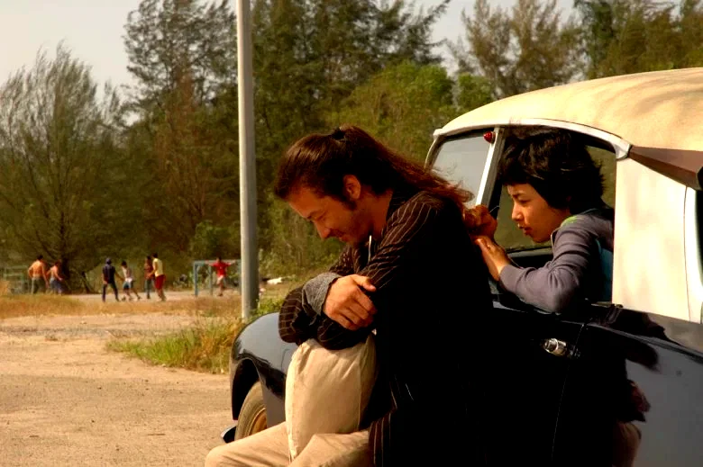 Photo 8 du film : Vagues invisibles