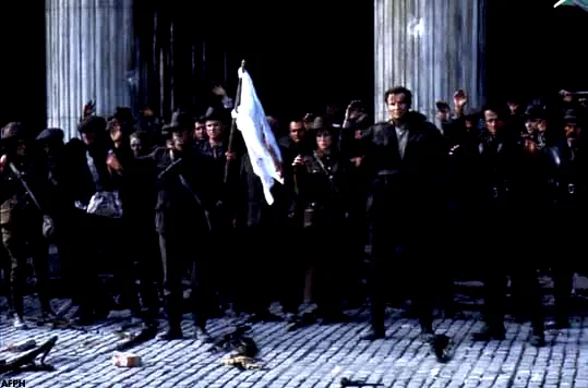 Photo 5 du film : Michael Collins