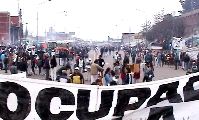 Photo 2 du film : La dignité du peuple