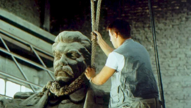 Photo 4 du film : Tirana, année zéro
