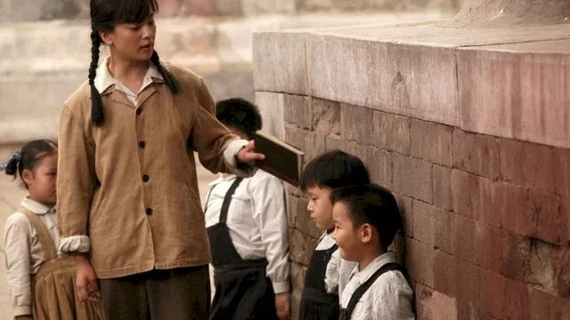 Photo 6 du film : Les petites fleurs rouges