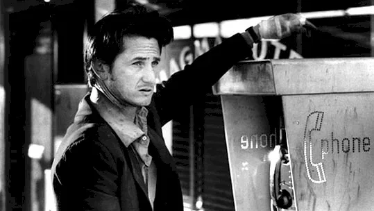 Photo 5 du film : U-turn, ici commence l'enfer