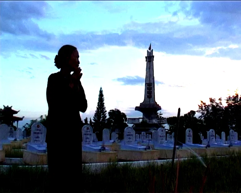 Photo 2 du film : Les ames errantes