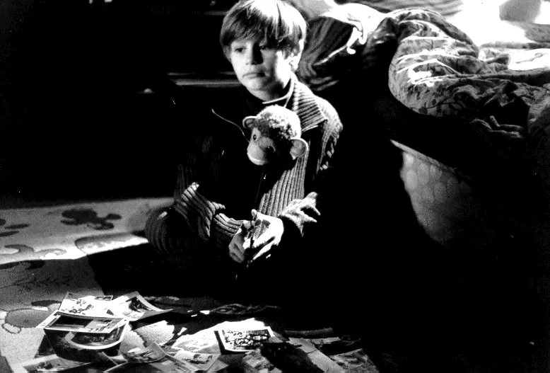 Photo 4 du film : Victor... pendant qu'il est trop tard