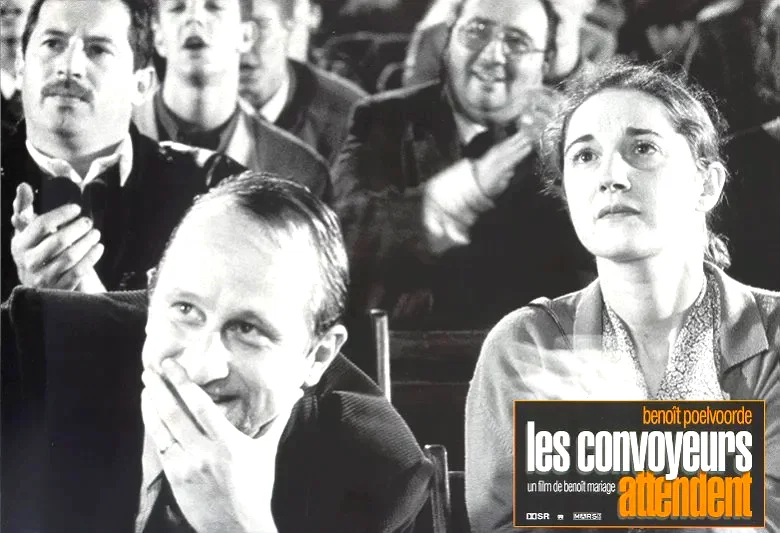 Photo 5 du film : Les convoyeurs attendent