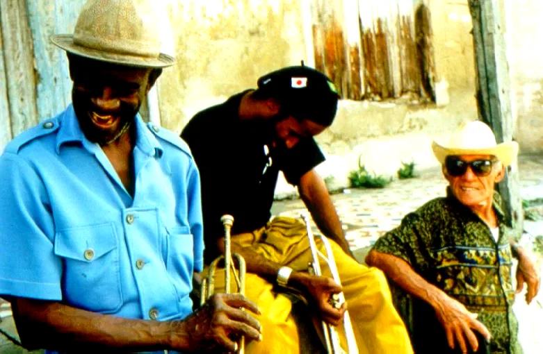 Photo 3 du film : Cuba feliz