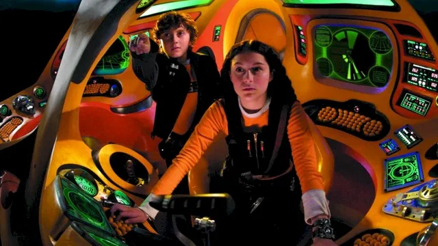 Photo 8 du film : Spy kids 2 (espions en herbe)