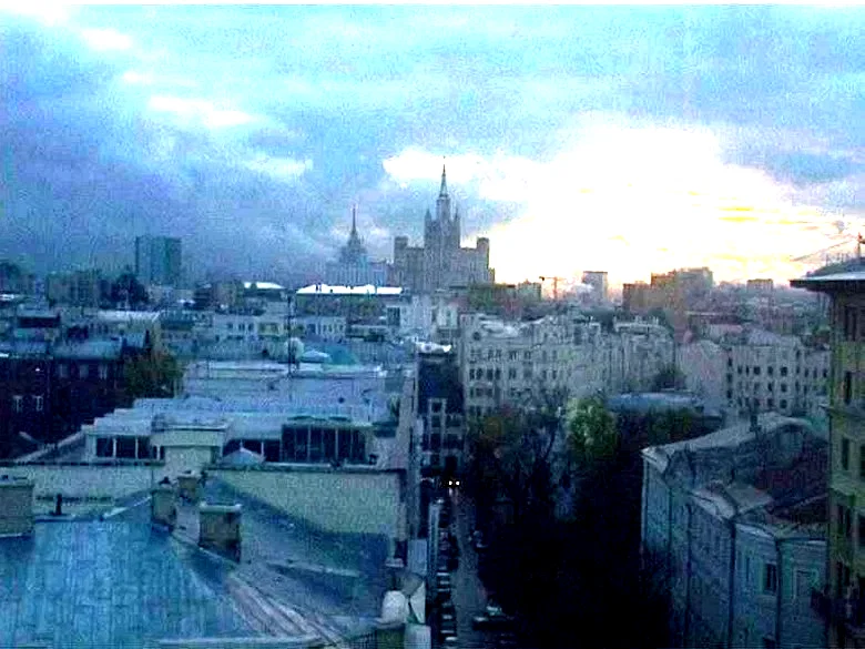 Photo 2 du film : Octobre