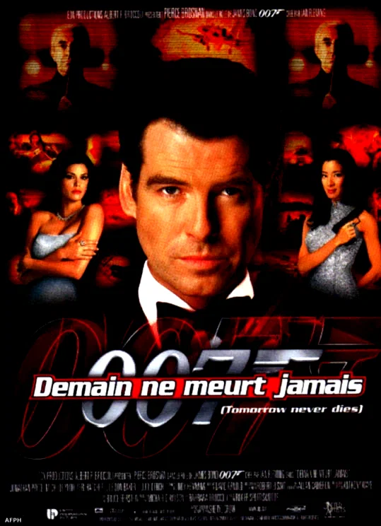 Affiche du film : Demain ne meurt jamais