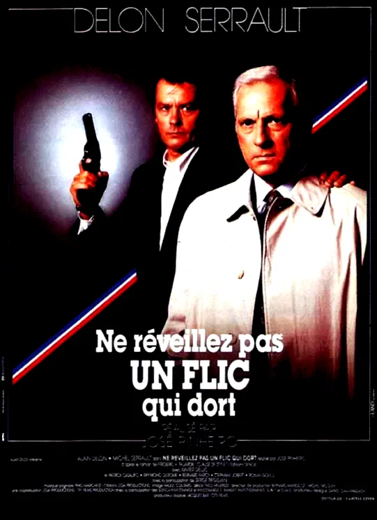 Affiche du film : Ne réveillez pas un flic qui dort