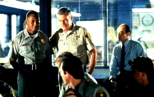 Photo 2 du film : The glass shield