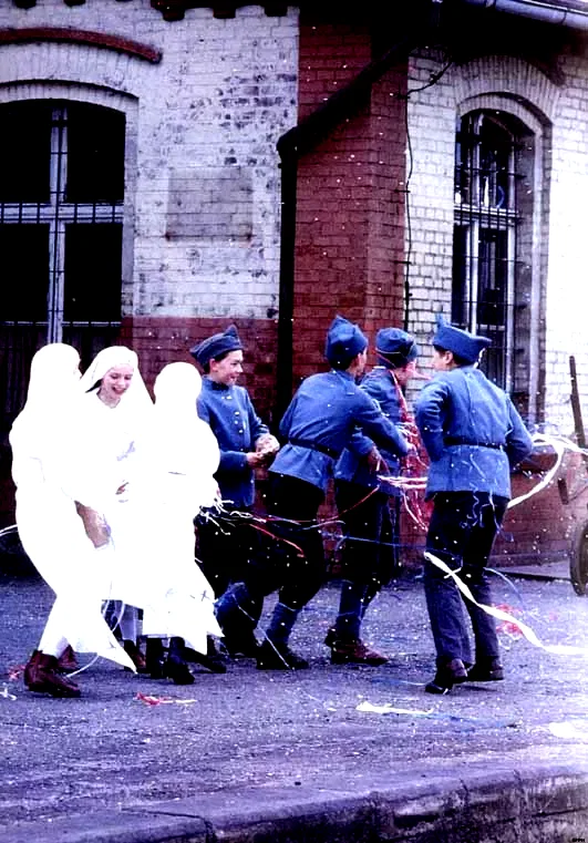 Photo 6 du film : Sortez des rangs