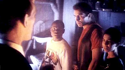 Photo 3 du film : Certains l'aiment court 4 legendes u