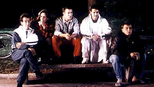 Photo 4 du film : Certains l'aiment court 4 legendes u