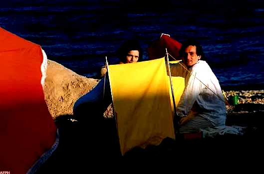 Photo 3 du film : Oui