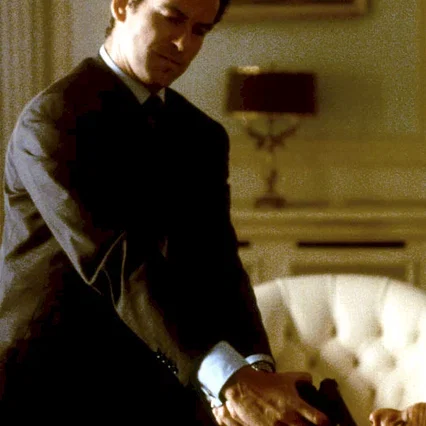 Miniature photo du film : Demain ne meurt jamais