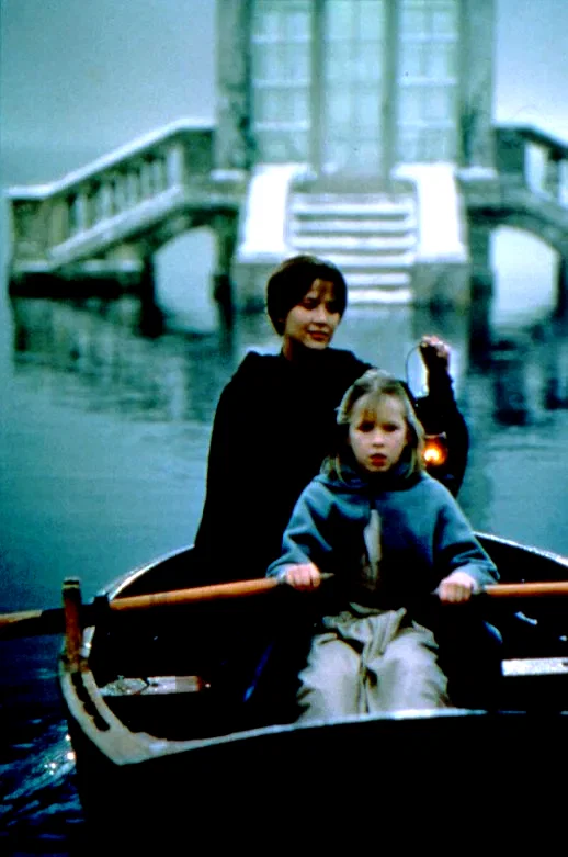 Photo 3 du film : Firelight (le lien secret)