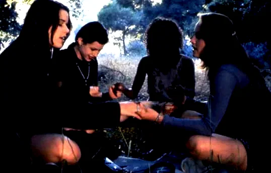 Photo 3 du film : Dangereuse alliance
