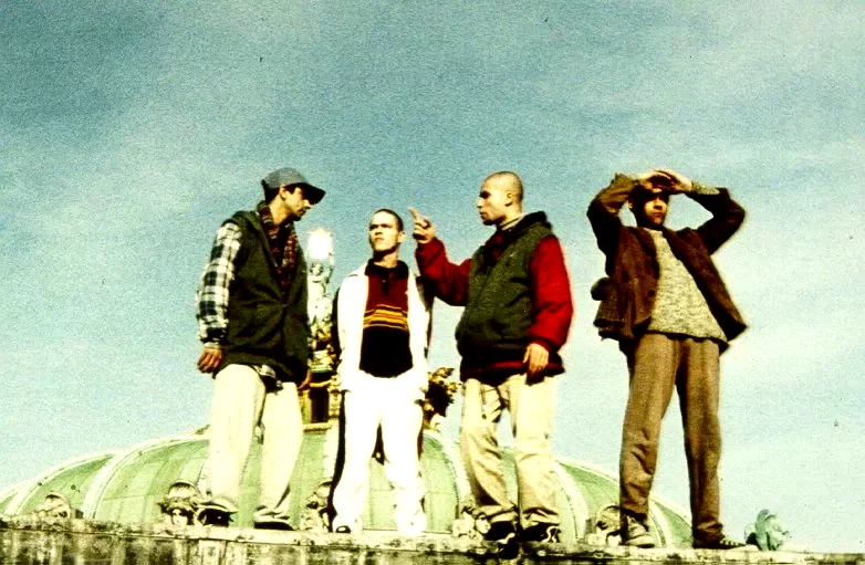 Photo 2 du film : Louise (take 2)