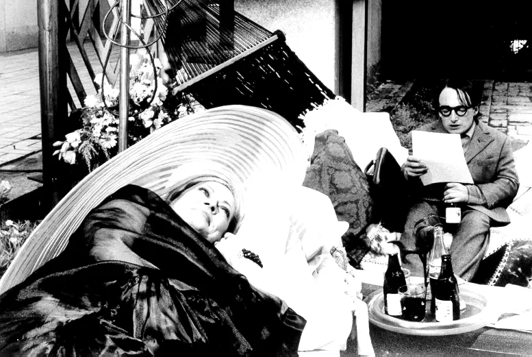 Photo 2 du film : Le Nain rouge
