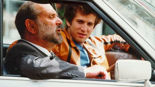 Photo 5 du film : Je règle mon pas sur le pas de mon père