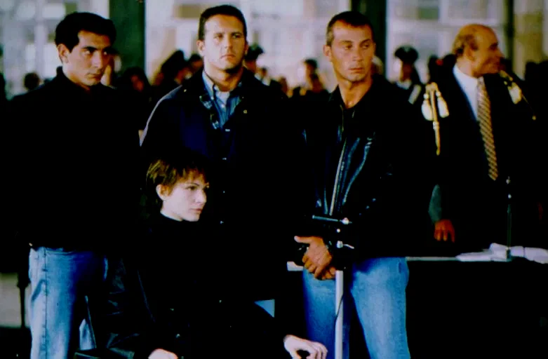 Photo 2 du film : Mains fortes
