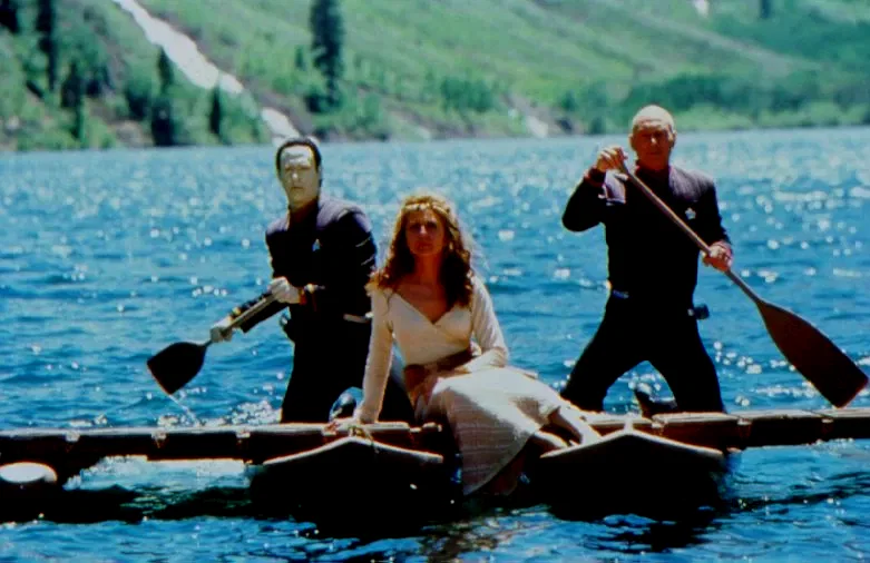 Photo 2 du film : Star Trek 9 : Insurrection