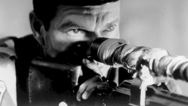 Photo 3 du film : Savior