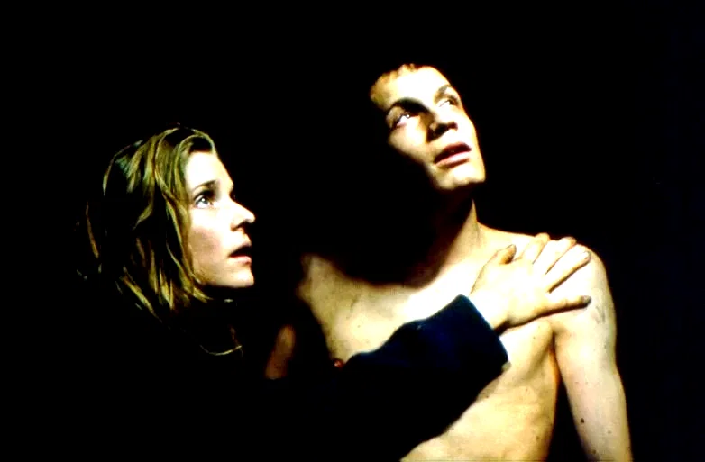 Photo 2 du film : Les amants criminels