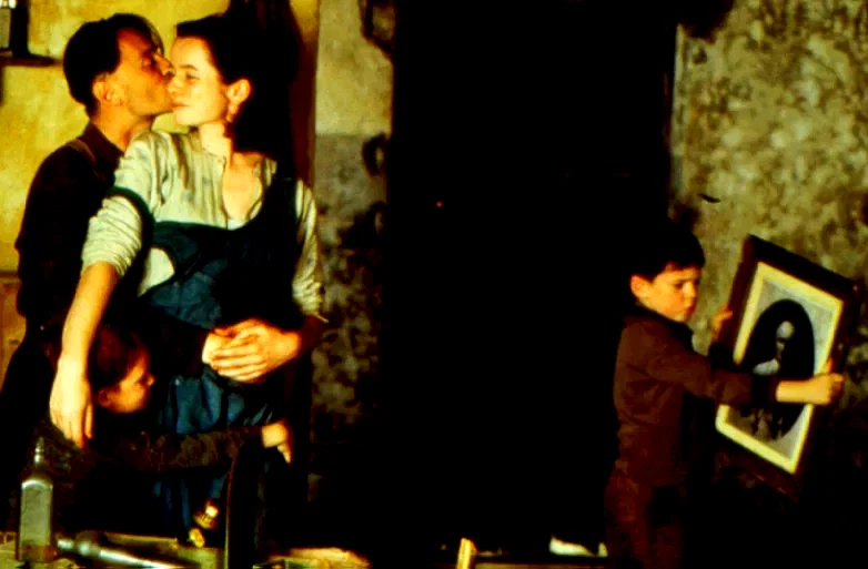 Photo 7 du film : Les cendres d'angela