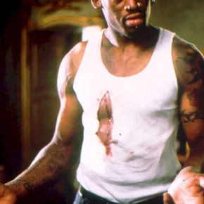 Photo du film : Simon Sez, sauvetage explosif