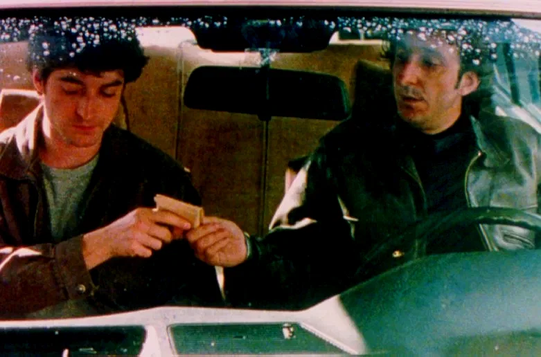 Photo 2 du film : Les marchands de sable