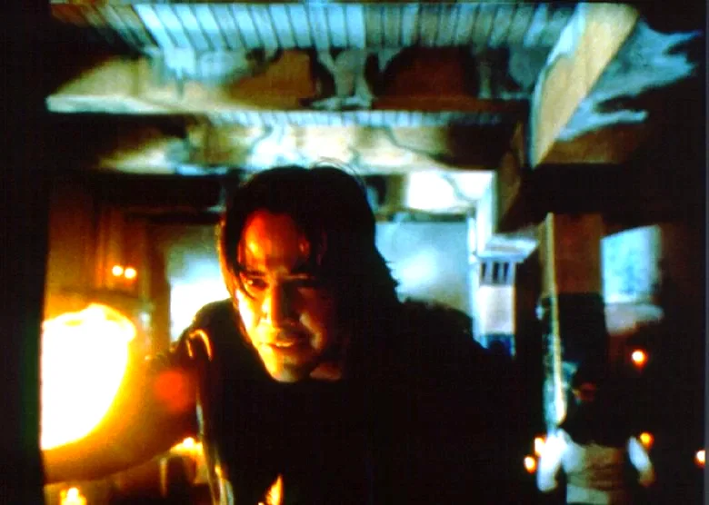 Photo 9 du film : The watcher