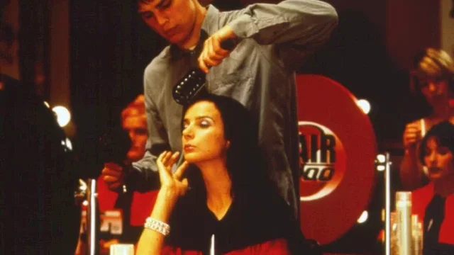 Photo 3 du film : Coup de peigne