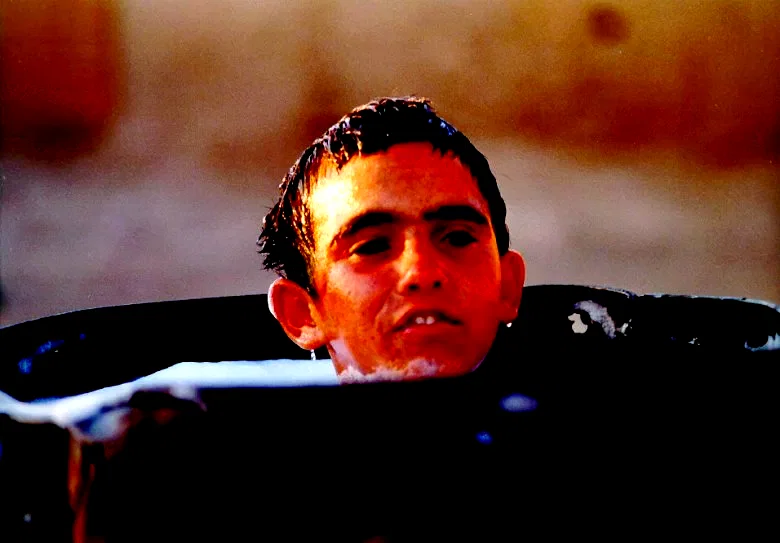 Photo 2 du film : Sanam