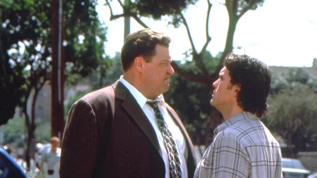 Photo 7 du film : Divine mais dangereuse