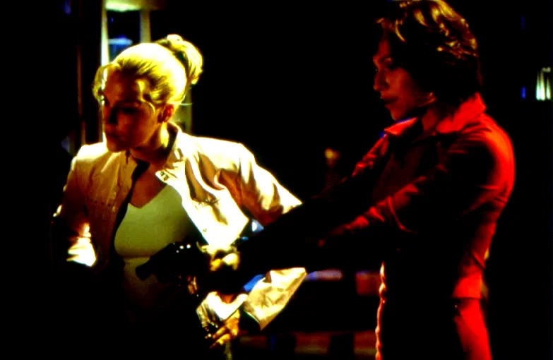 Photo 4 du film : Rouge à lèvres & arme à feu