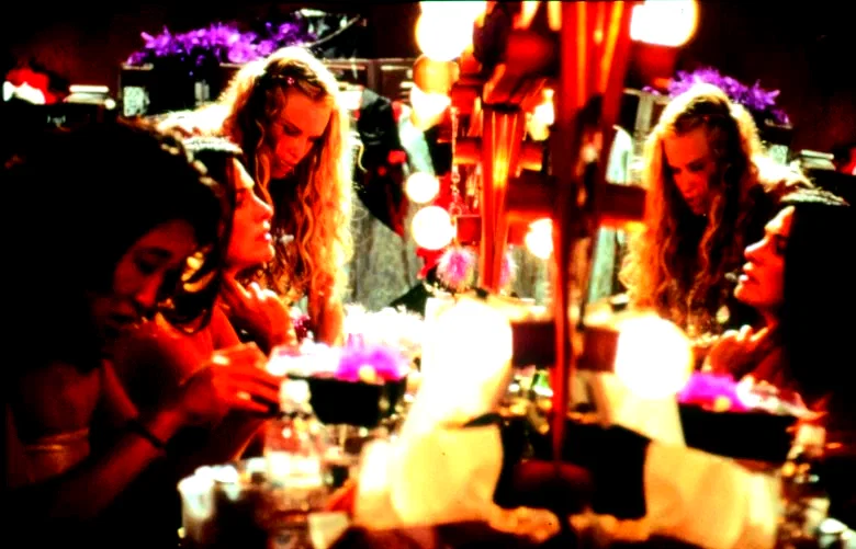 Photo 4 du film : Dancing at the blue iguana