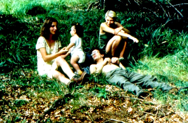 Photo 2 du film : Comme il vient