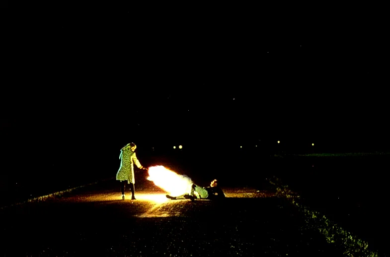 Photo 3 du film : Dark summer