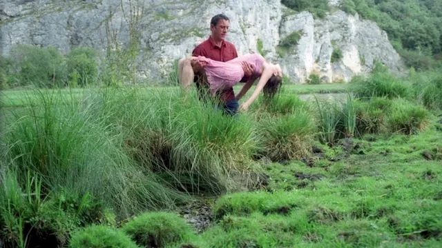 Photo du film : Adieu pays