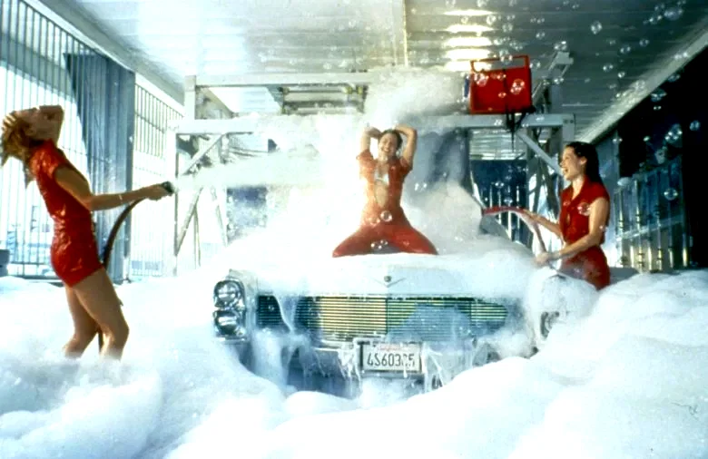 Photo 2 du film : Charlie's angels : les anges se decha