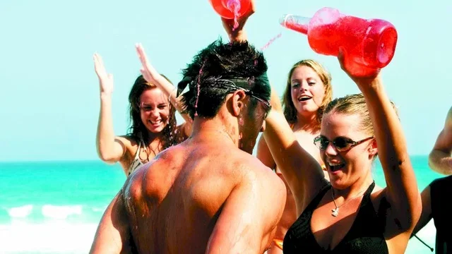 Photo 3 du film : 8 jours et 8 nuits a cancun