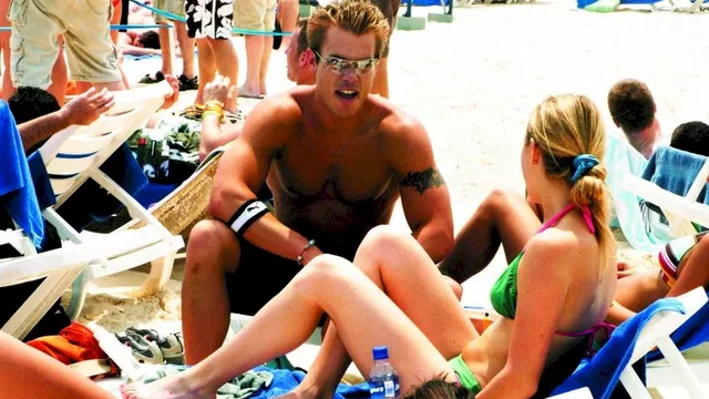 Photo 5 du film : 8 jours et 8 nuits a cancun