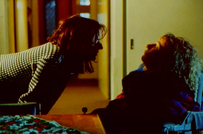 Photo 2 du film : Dance me to my song